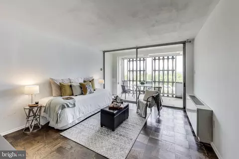 1311 Delaware Ave SW #S830, Washington, DC 20024