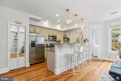 907 11th St NE, Washington, DC 20002 photo 22