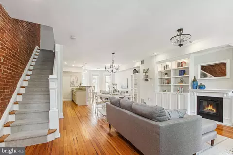 907 11th St NE, Washington, DC 20002 photo 6
