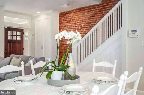 907 11th St NE, Washington, DC 20002 photo 18