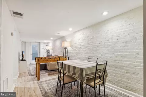 907 11th St NE, Washington, DC 20002 photo 37