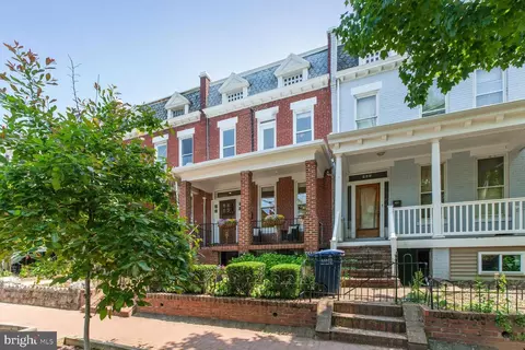 907 11th St NE, Washington, DC 20002 photo 3