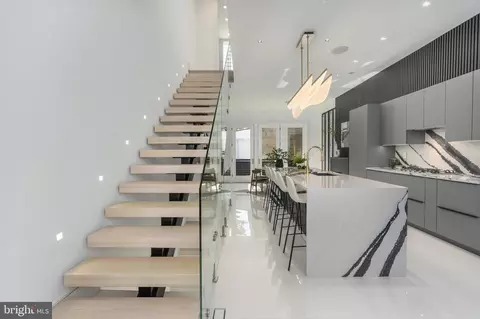 1604 13th St NW, Washington, DC 20009