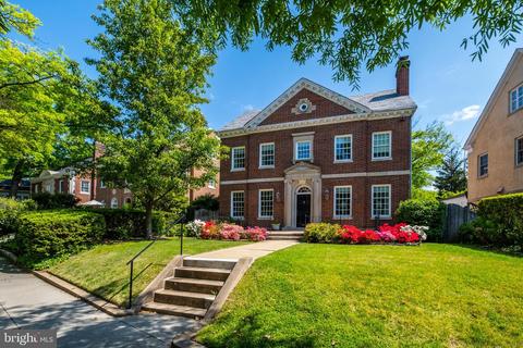 3105 Woodley Rd NW, Washington, DC 20008