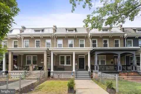 4222 3rd St NW, Washington, DC 20011