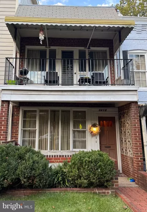 1418 A St SE, Washington, DC 20003