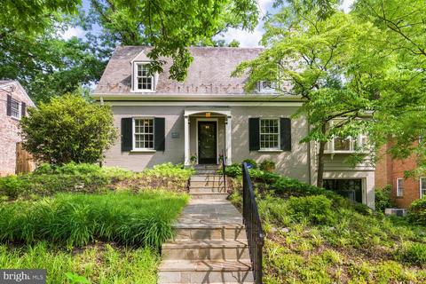 6637 32nd St NW, Washington, DC 20015