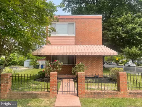 601 57th St NE, Washington, DC 20019