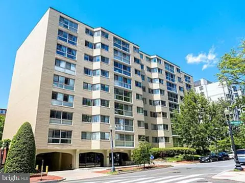 922 24th St NW #406, Washington, DC 20037