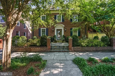 2402 Wyoming Ave NW, Washington, DC 20008