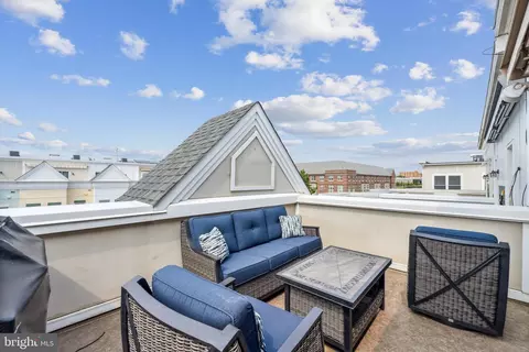 415 K St SE, Washington, DC 20003 photo 22