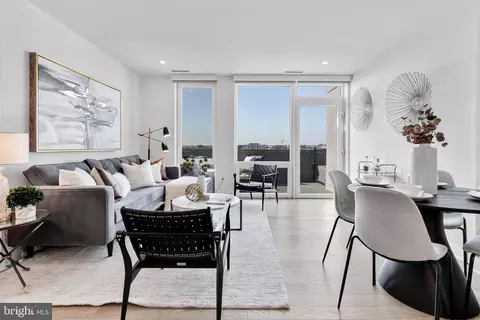 37 L St SE #1103, Washington, DC 20003