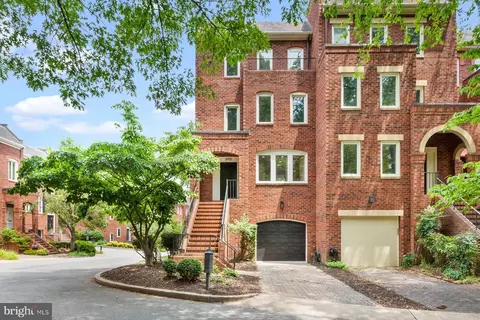 3915 Georgetown Ct NW, Washington, DC 20007