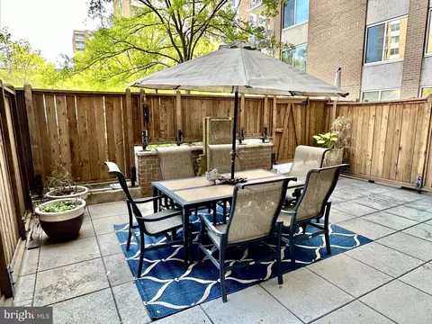3001 Veazey Ter NW #514, Washington, DC 20008