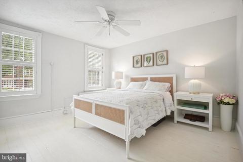 408 E Capitol St NE, Washington, DC 20003 photo 22