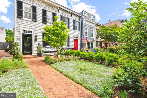 408 E Capitol St NE, Washington, DC 20003 photo 2