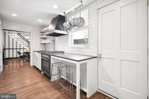 408 E Capitol St NE, Washington, DC 20003 photo 10