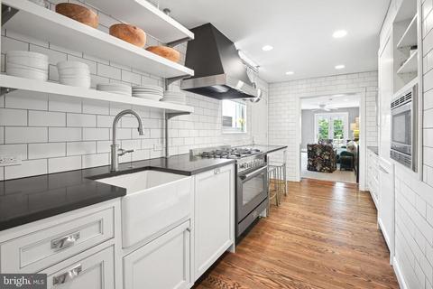 408 E Capitol St NE, Washington, DC 20003 photo 11