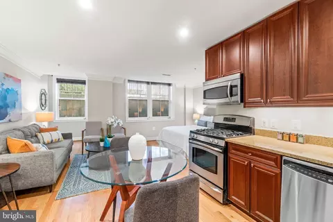 1210 R St NW #B2, Washington, DC 20009