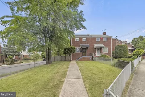 800 Burns St SE, Washington, DC 20019