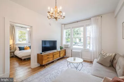 3018 Porter St NW #101, Washington, DC 20008