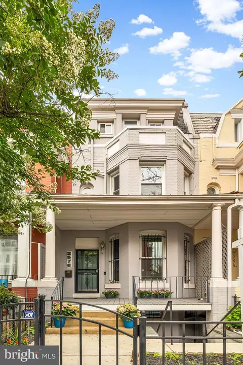 3576 13th St NW, Washington, DC 20010