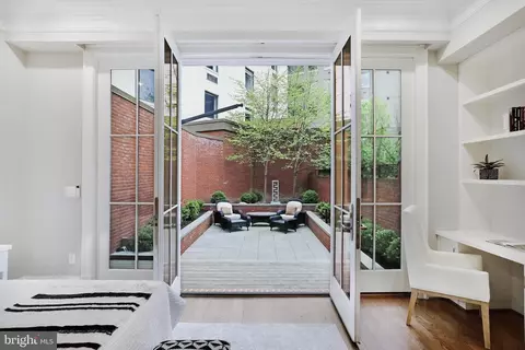 420 3rd St NE, Washington, DC 20002 photo 8
