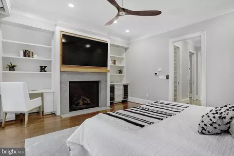 420 3rd St NE, Washington, DC 20002 photo 9