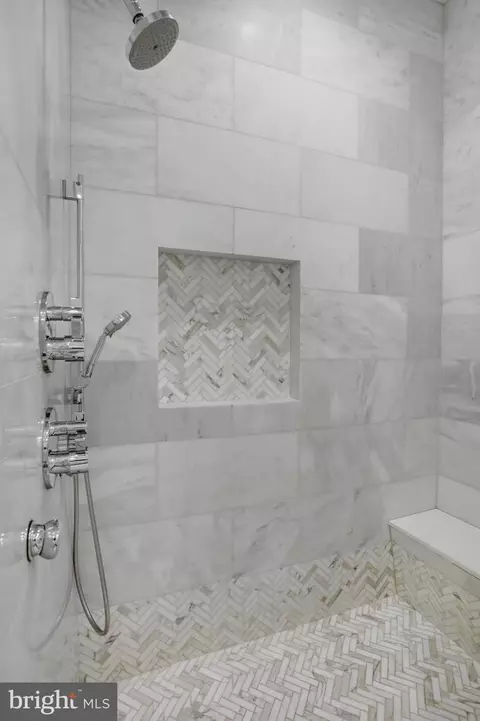420 3rd St NE, Washington, DC 20002 photo 21