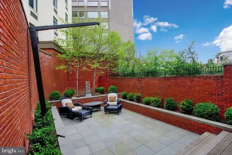 420 3rd St NE, Washington, DC 20002 photo 15
