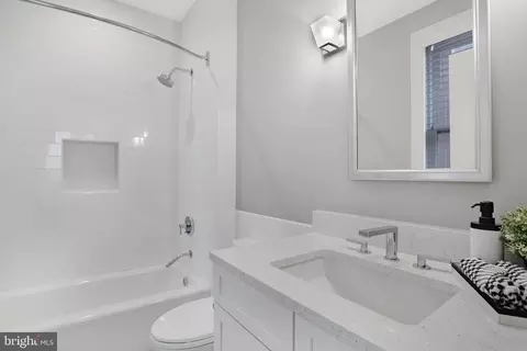 420 3rd St NE, Washington, DC 20002 photo 67