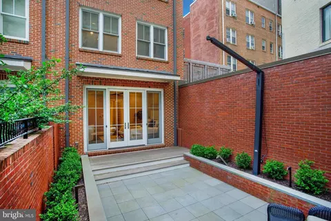 420 3rd St NE, Washington, DC 20002 photo 16