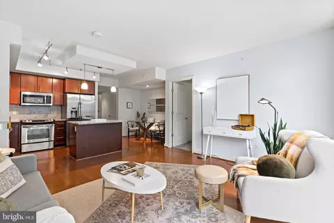 1025 1st St SE #203, Washington, DC 20003