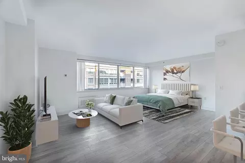 800 4th St SW #S411, Washington, DC 20024