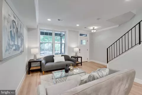 45 T St NE, Washington, DC 20002 photo 5