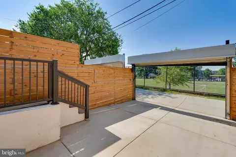 45 T St NE, Washington, DC 20002 photo 68