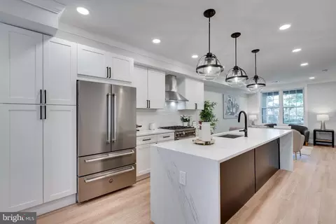 45 T St NE, Washington, DC 20002 photo 14