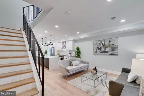 45 T St NE, Washington, DC 20002 photo 4
