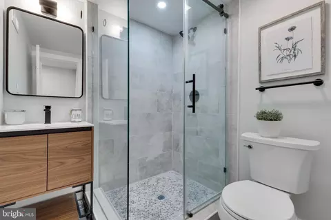 45 T St NE, Washington, DC 20002 photo 49