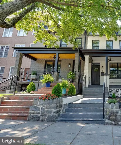 45 T St NE, Washington, DC 20002