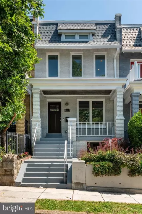 1266 Owen Pl NE, Washington, DC 20002