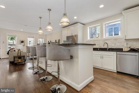 1116 E Street NE, Washington, DC 20002 photo 12