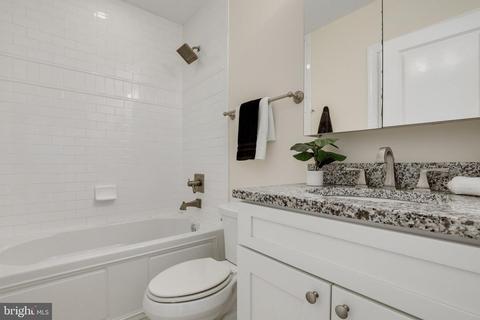 1116 E Street NE, Washington, DC 20002 photo 34
