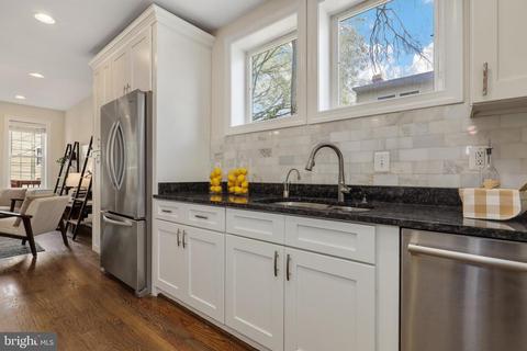 1116 E Street NE, Washington, DC 20002 photo 13