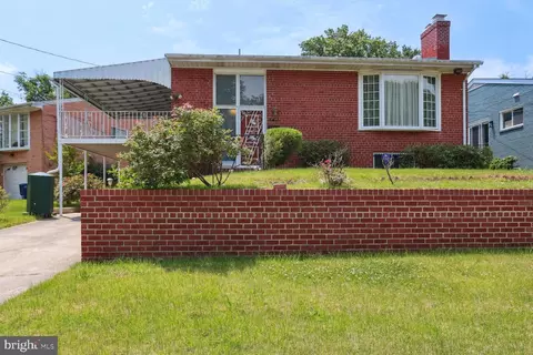 3739 O St SE, Washington, DC 20019