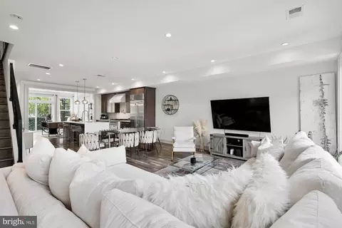 641 M St NE #2, Washington, DC 20002 photo 18