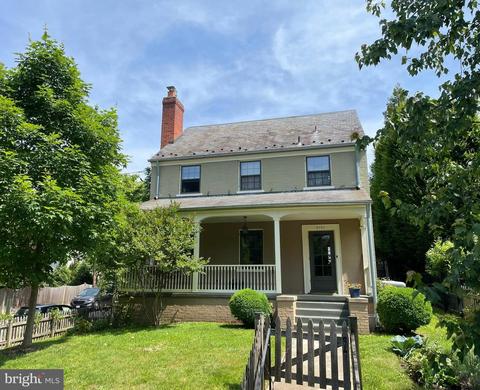 6161 30th St NW, Washington, DC 20015