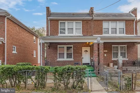 1719 24th Pl SE, Washington, DC 20020