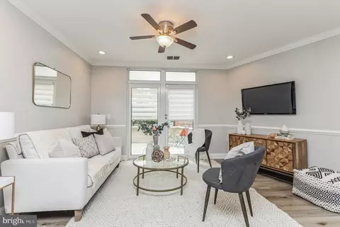 1391 Pennsylvania Ave SE #M02, Washington, DC 20003