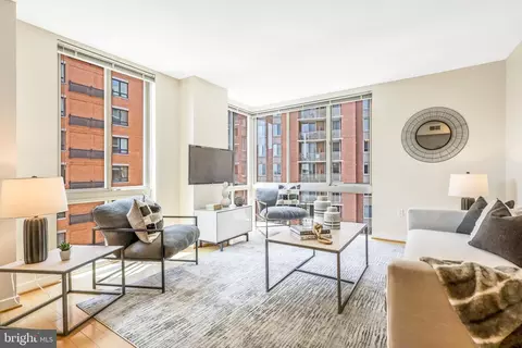 1000 New Jersey Ave SE #724, Washington, DC 20003